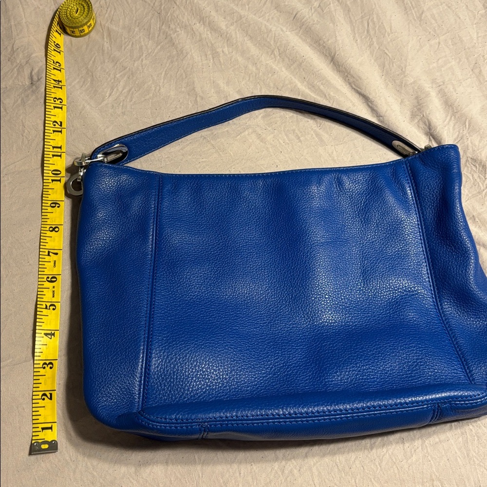 Michael Kors Vibrant Blue Shoulder Bag - Picture 10 of 12
